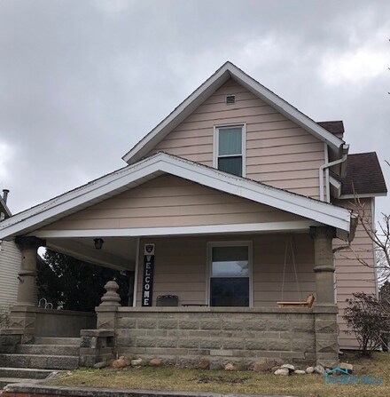 130 Byall Ave, Bowling Green, OH 43402