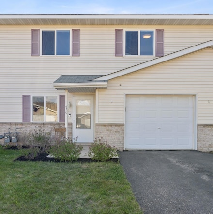 630 Danielson Ct, Maple Lake, MN 55358