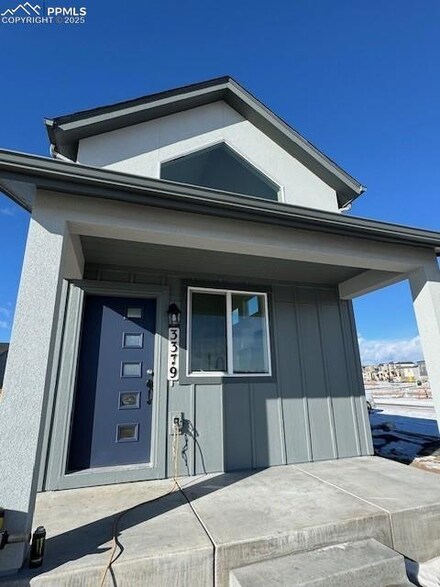 3379 Evening Breeze Dr, Colorado Springs, CO 80922