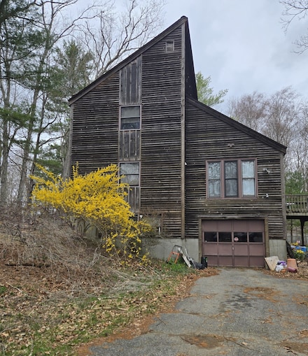 47 Elizabeth Rd, Mansfield Center, CT 06250