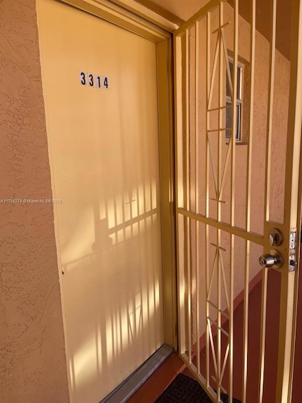 1810 W 56th St Unit 3314, Hialeah, FL 33012