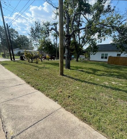 4740 Cranfill Dr, Dallas, TX 75216