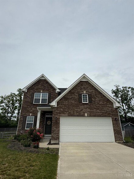1180 Autumn Ridge Dr, Lebanon, OH 45036