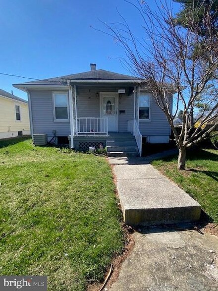 4 Stanley Ct, Chambersburg, PA 17201