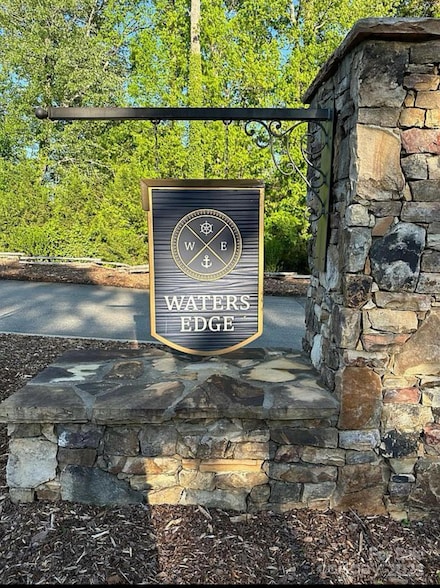 2018 Starlight Ln, Morganton, NC 28655