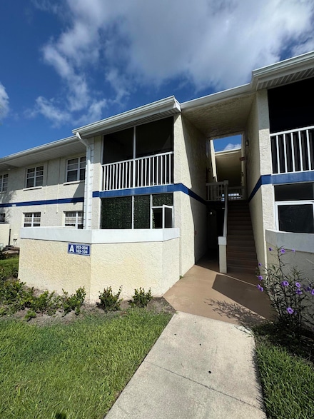 1500 SE Royal Green Cir Unit 203, Port Saint Lucie, FL 34952
