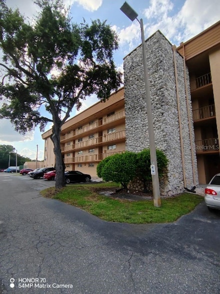 5820 N Church Ave Unit 413, Tampa, FL 33614