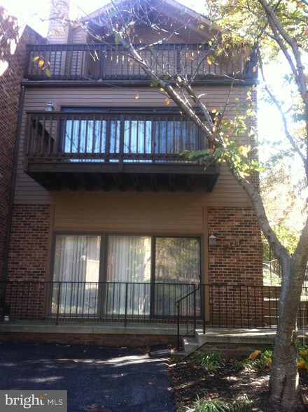 920 King James Landing Rd, Annapolis, MD 21403