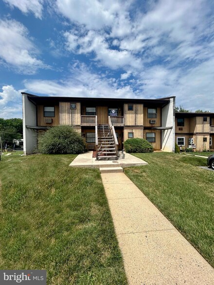 1334 W Wyomissing Ct Unit W, Reading, PA 19609