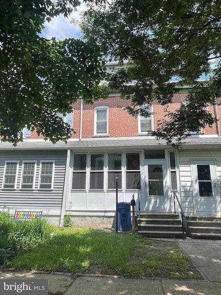42 3rd Ave, Roebling, NJ 08554
