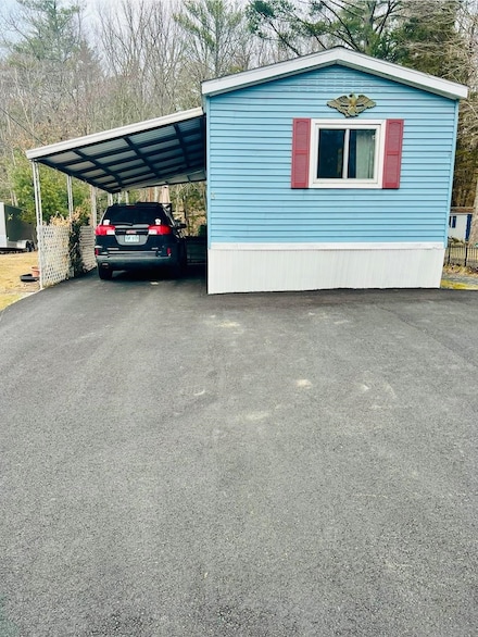 3 Pinewood Cove, Raymond, NH 03077