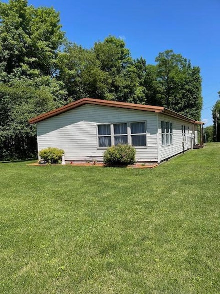 15378 Williamsville St, Vandalia, MI 49095