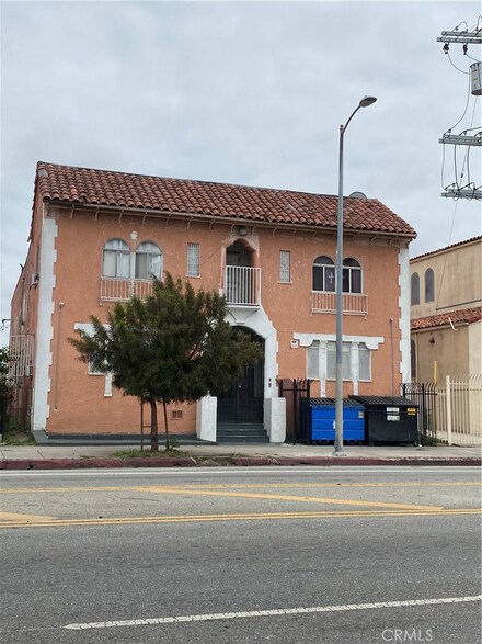 5606 S Figueroa St, Los Angeles, CA 90037
