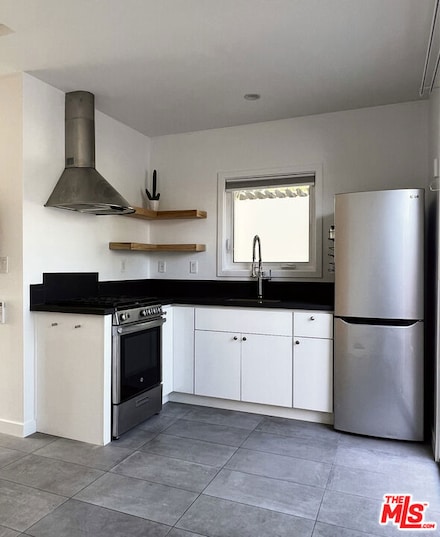 4448 Elmer Ave, North Hollywood, CA 91602