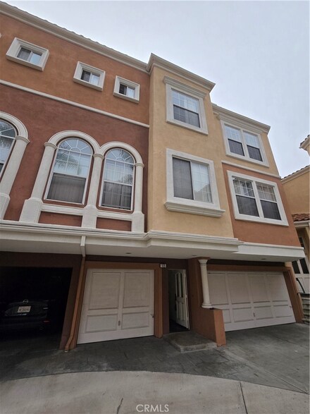 18 Crivelli Aisle Unit 82, Irvine, CA 92606