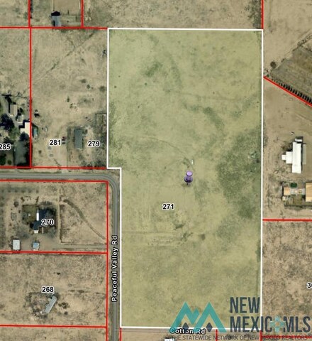 271 Peaceful Valley Rd, Roswell, NM 88201