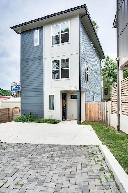 2109 23rd Ave N Unit B, Nashville, TN 37208