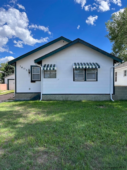 1605 E 16th St, Cheyenne, WY 82001
