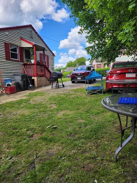 18 Pond St, Gardner, MA 01440