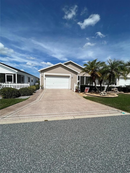 3742 Viscaya Ct, The Villages, FL 32163