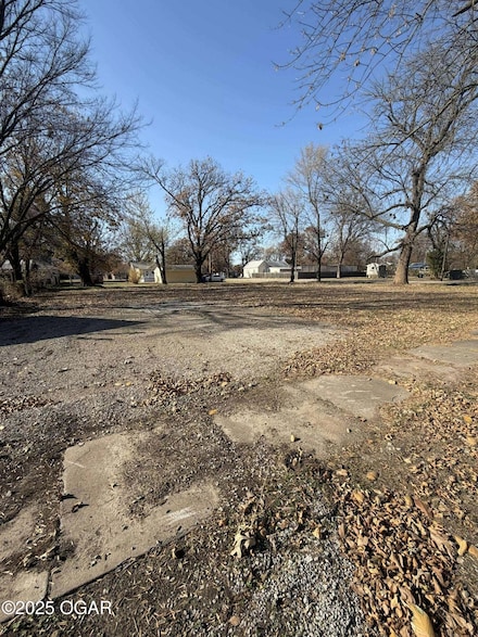 325 N Delaware Ave, Columbus, KS 66725