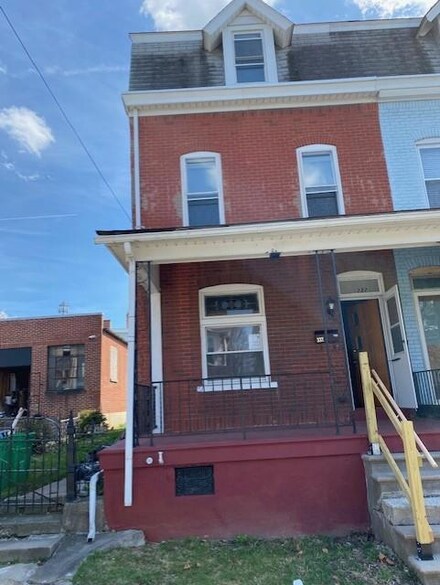 332 E Union St, Allentown, PA 18109