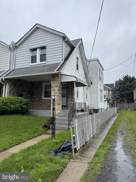 14 S Rigby Ave, Lansdowne, PA 19050