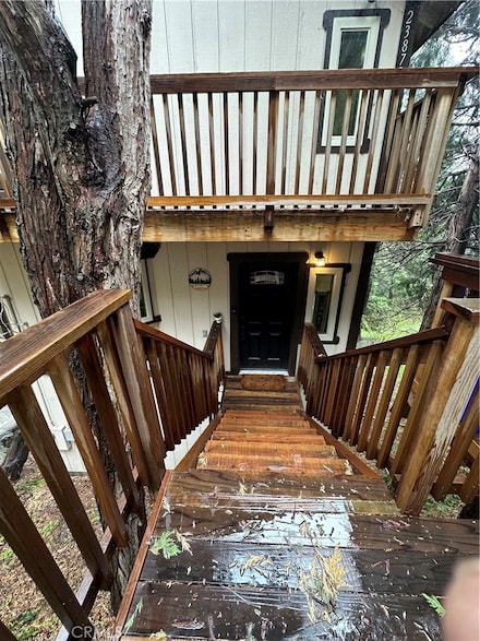 23878 Lakeview Dr, Crestline, CA 92325
