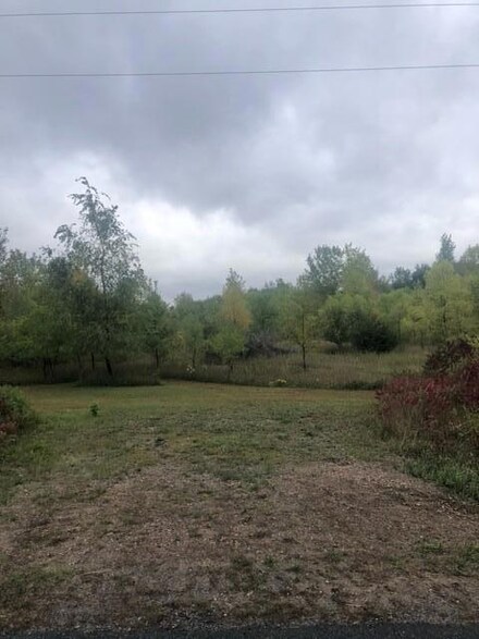 793 150th St, Roberts, WI 54023