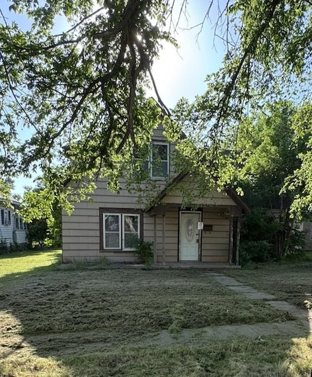 315 N 3rd St, Medford, OK 73759