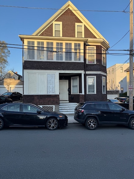 35 Wolcott St Unit 2, Malden, MA 02148