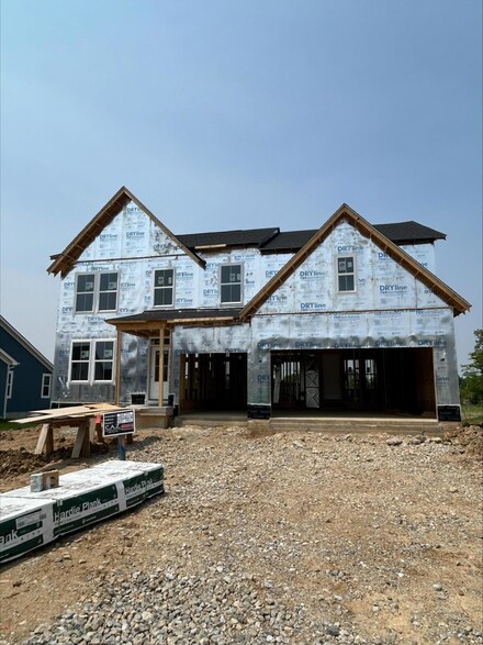 347 Broad Furrows Ave, Delaware, OH 43015