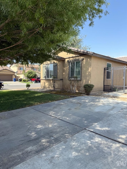 6511 Epley Ct, Bakersfield, CA 93313