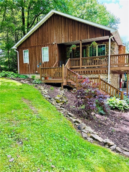 4426 Ellwood Rd, New Castle, PA 16101