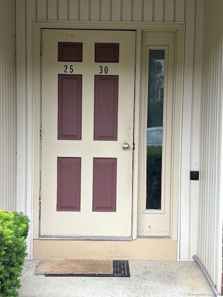 28 Belair Dr Unit 28, New Milford, CT 06776