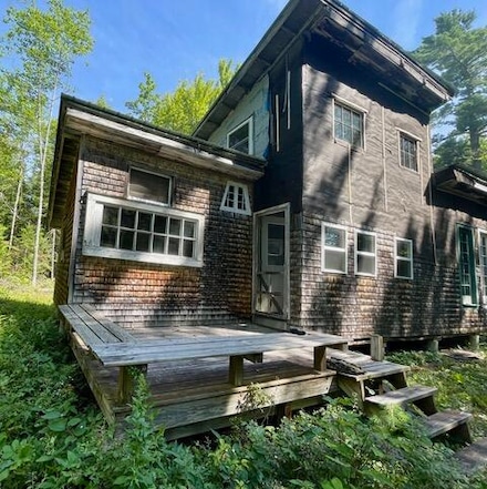 58 Macdonald Rd, Oxbow, ME 04764