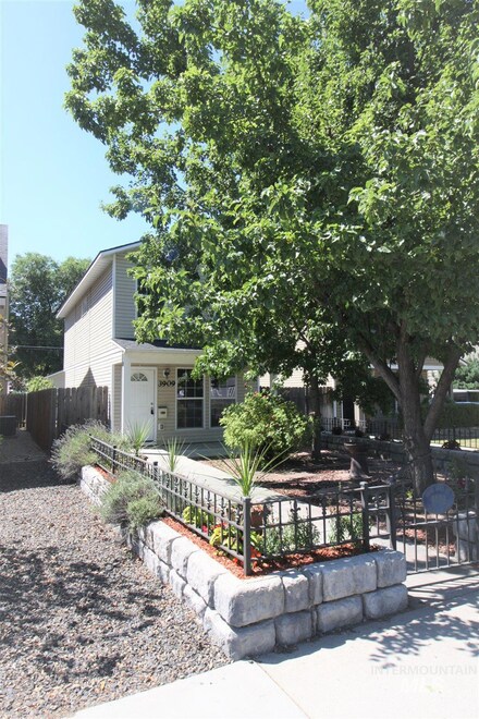 3909 Rose Hill St, Boise, ID 83705