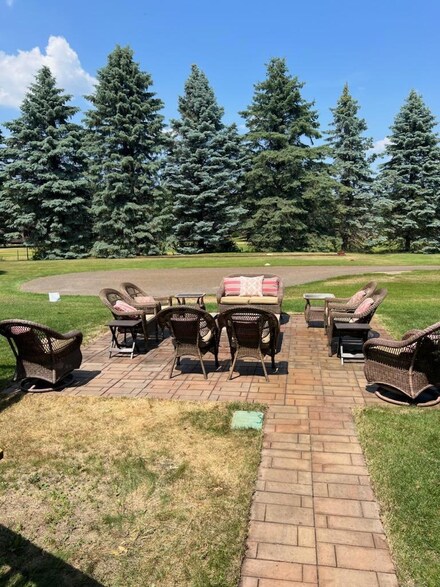 13224 Lake Place Rd, Zimmerman, MN 55398