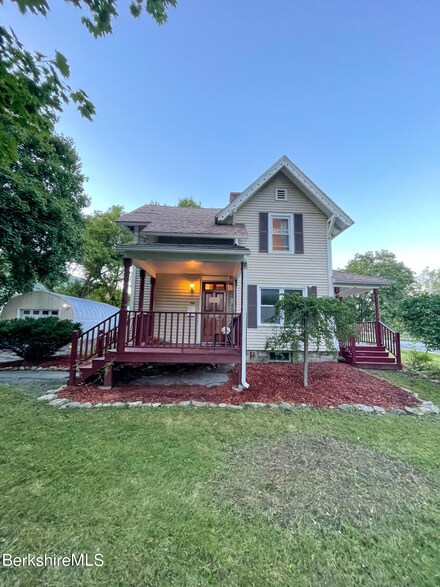 1 Apremont St, Adams, MA 01220