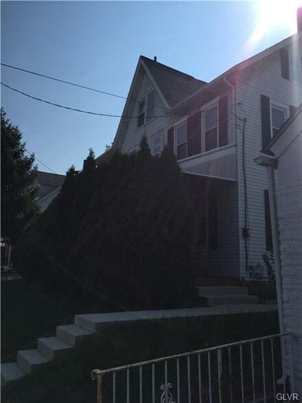 1920 Hanover Ave, Allentown, PA 18109