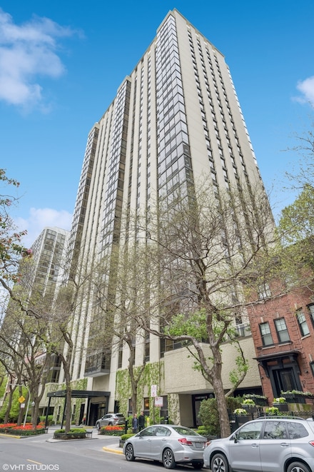 100 E Bellevue Place Unit 22C, Chicago, IL 60611