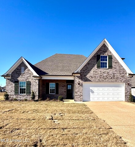8959 Acorn Ln, Southaven, MS 38672