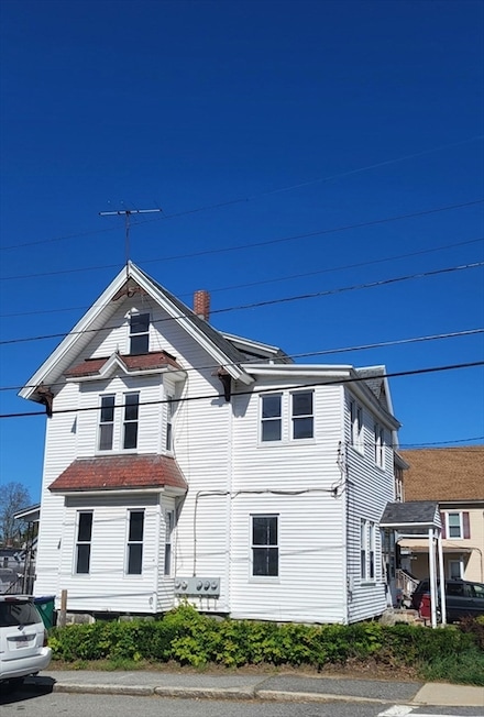 54 Dover St Unit 54, Lowell, MA 01851