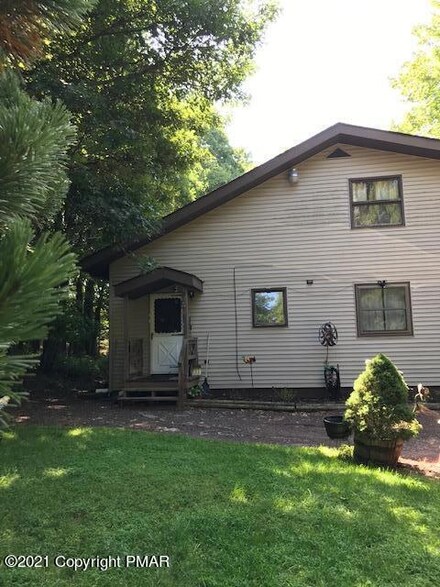 2616 Long Pond Rd, Long Pond, PA 18334