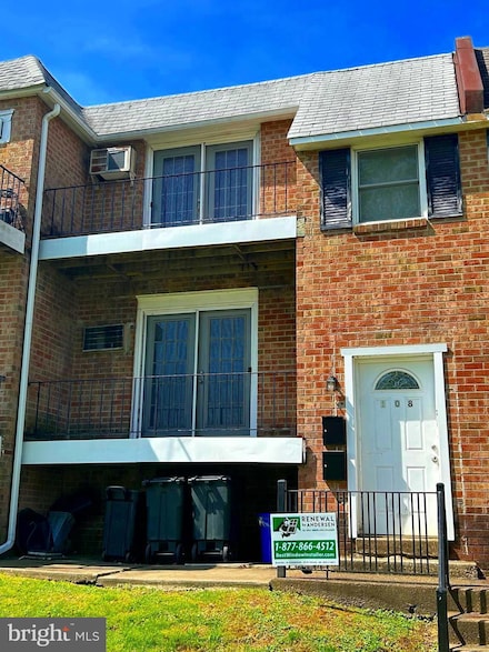 108 E Oak Ln Unit 3, Glenolden, PA 19036