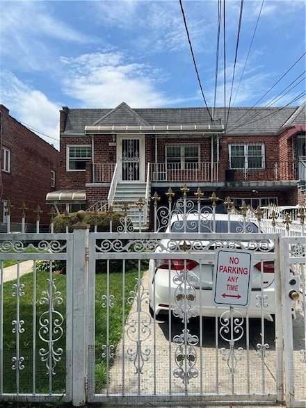 1432 E 96th St, Brooklyn, NY 11236