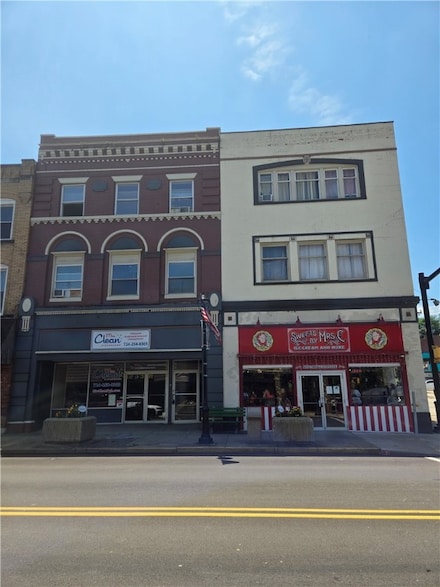 254 W Main St, Monongahela, PA 15063