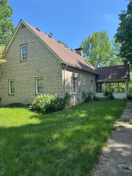 2101 Rainbow Dr NW, Lancaster, OH 43130