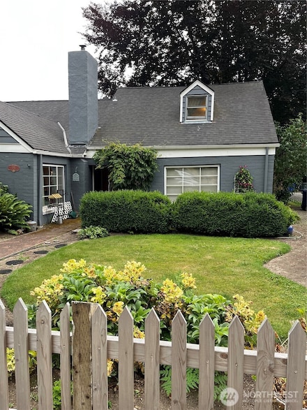 221 E 3rd St, North Bend, WA 98045
