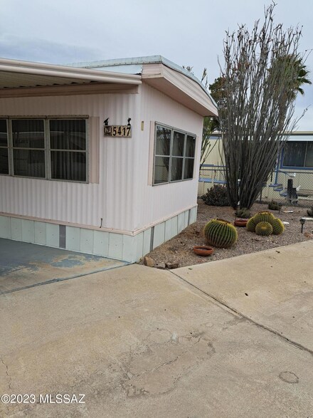 5417 W Box R St, Tucson, AZ 85713